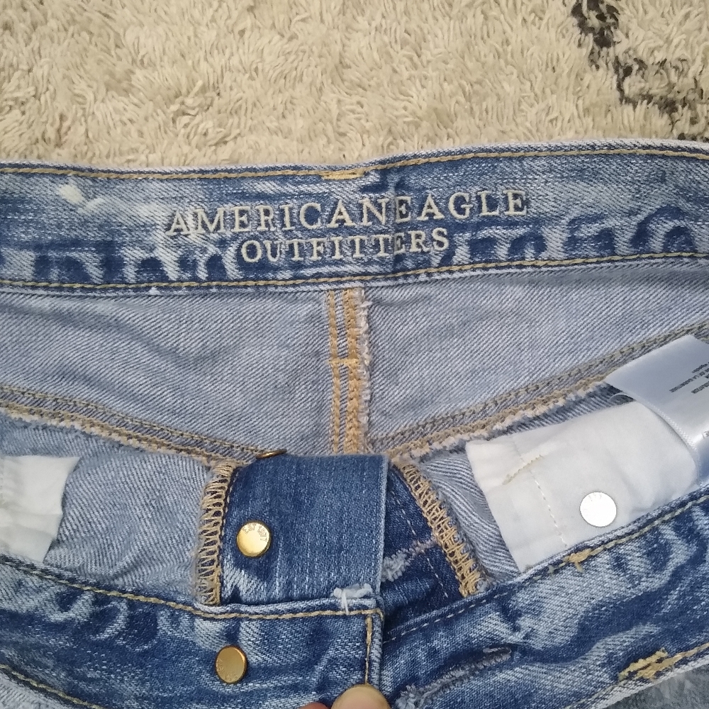 American eagle outfitters distressed shorts - Picture 4 of 5